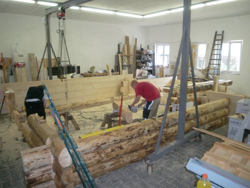 Bau der Sauna im Firmengelände von Finsterbusch